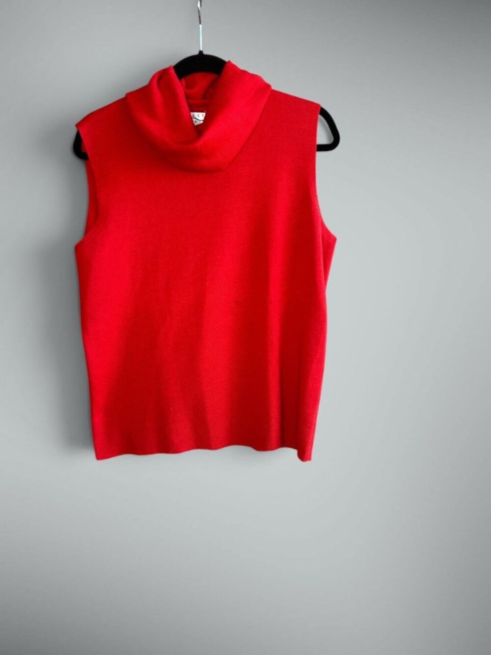 Blast Studio Vintage Y2K Sleeveless Cowl Neck Sweater Size L